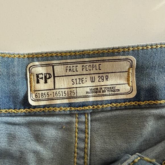 Free People NWT Float On Extreme Flare Bermondsey Blue Wash Jeans 29 waist - Picture 6 of 11